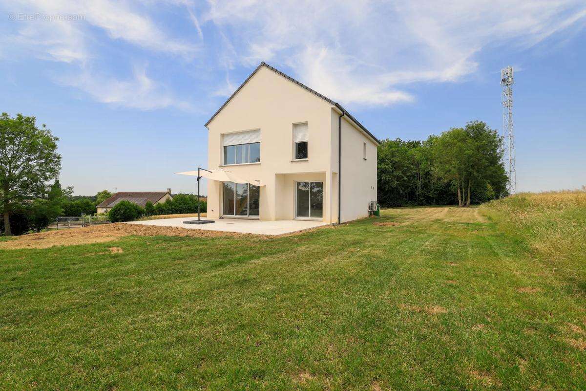 Maison neuve de 5 pièces de 122 m² à Frétoy-le-Château - photo 3