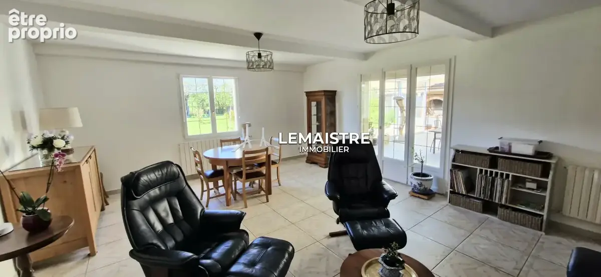 Maison à vendre - Proche Duclair - 168 m² - 5 chambres - Garage 60 m² - Terrain de 1 500 m² - photo 4