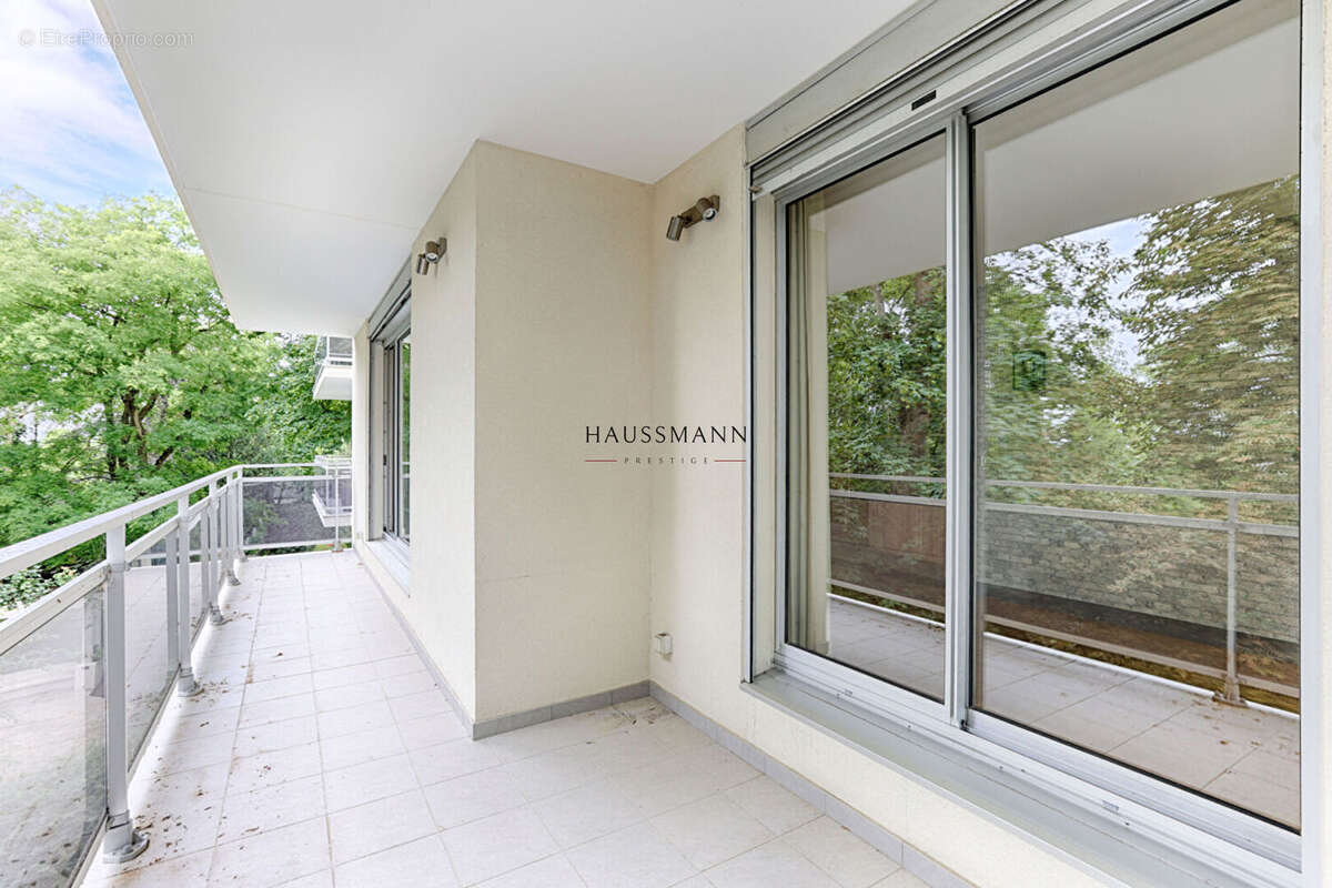 Appartement 95 m² à Le Raincy  - photo 9
