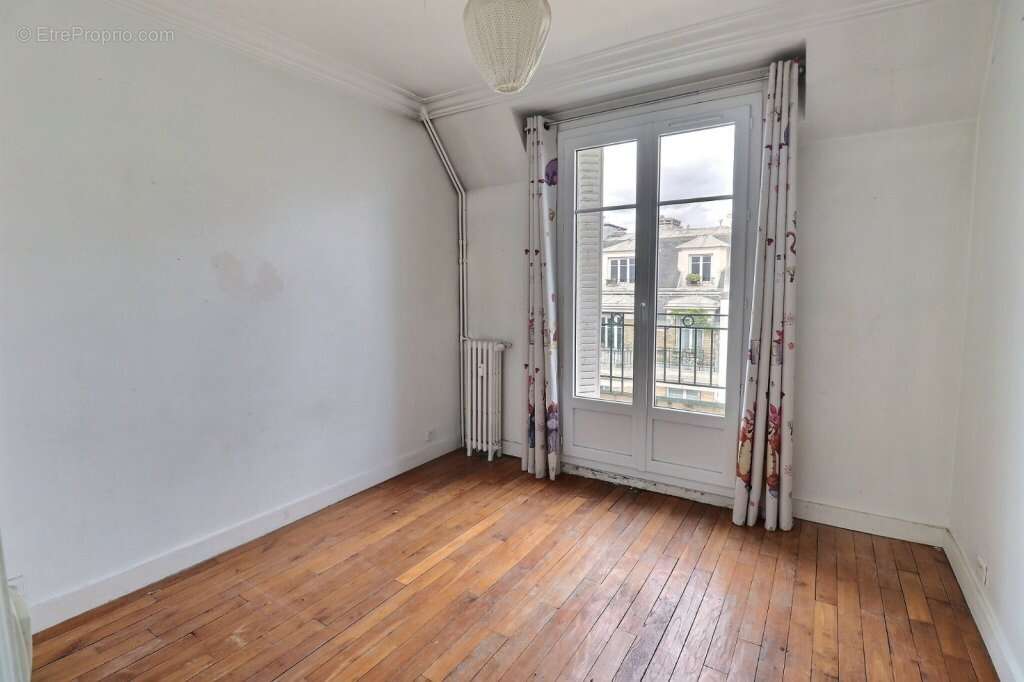 Appartement à ISSY-LES-MOULINEAUX
