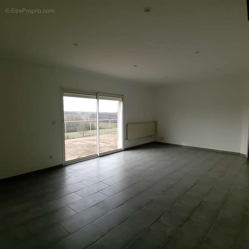 Maison à SAINT-AGNAN