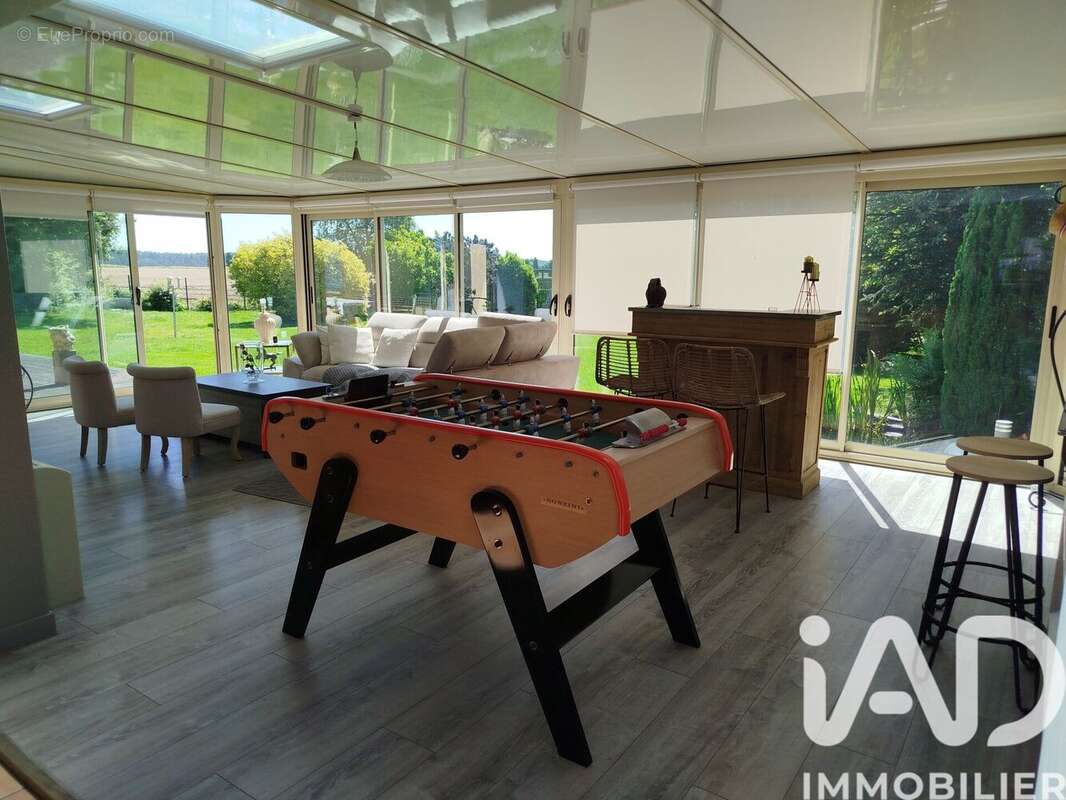Maison 255 m² à Bosrobert  - photo 8