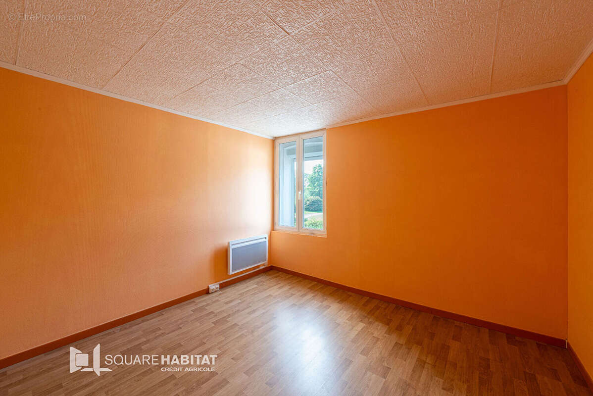 Maison à VIEUX-CONDE