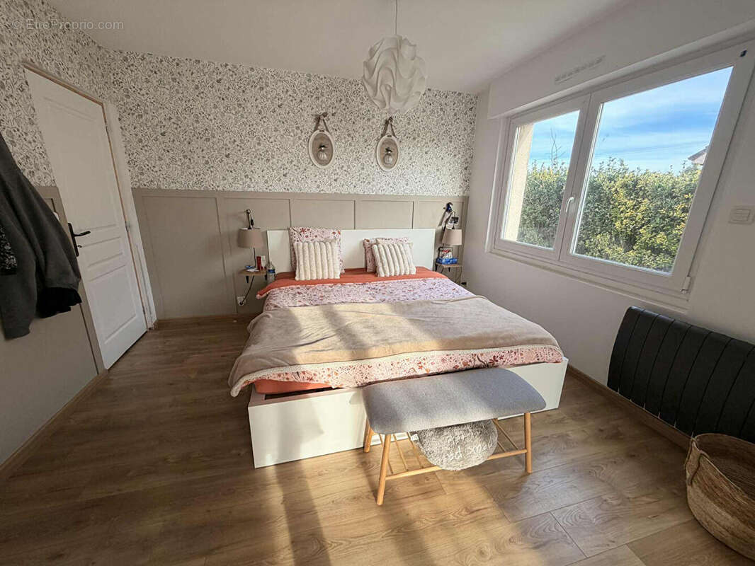 Maison à ROMBIES-ET-MARCHIPONT