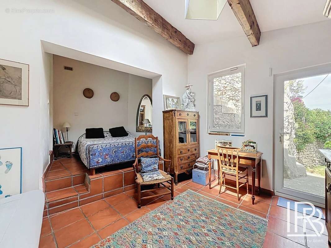 Maison à MARSEILLE-6E