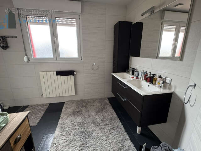 Maison à KNUTANGE