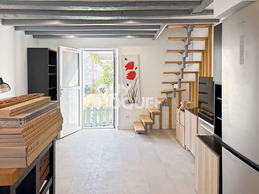 Maison 32 m² à Bethisy-Saint-Pierre  - photo 2