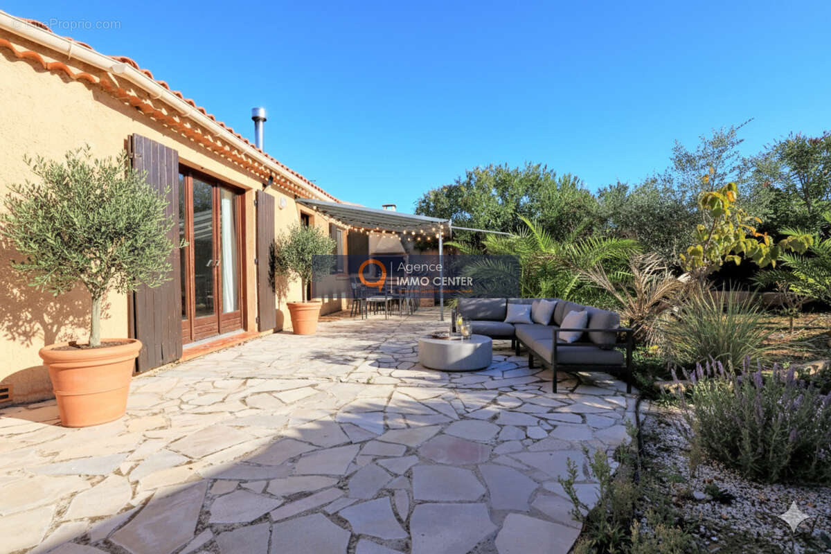 Maison à LA LONDE-LES-MAURES