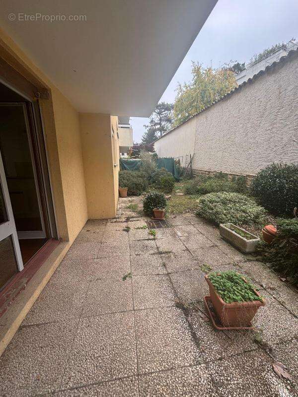 Appartement à LYON-5E