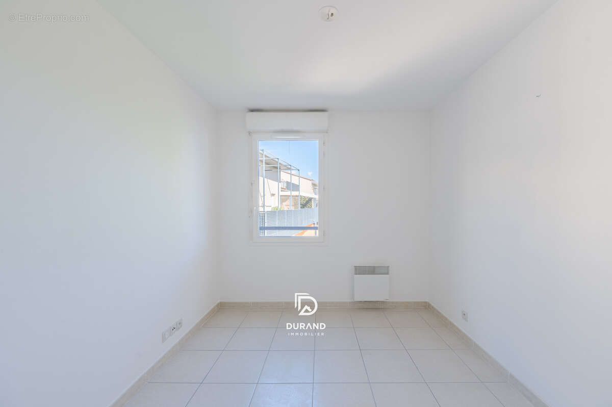 Appartement à MARSEILLE-14E