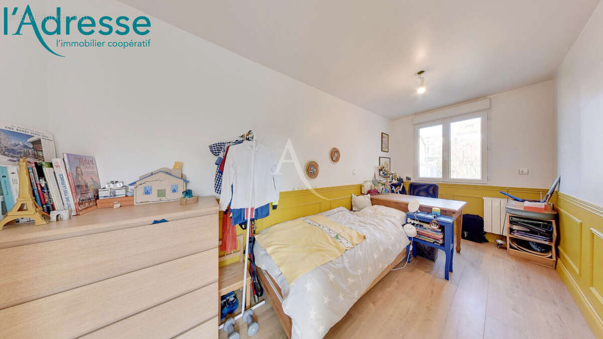 Maison à BRY-SUR-MARNE