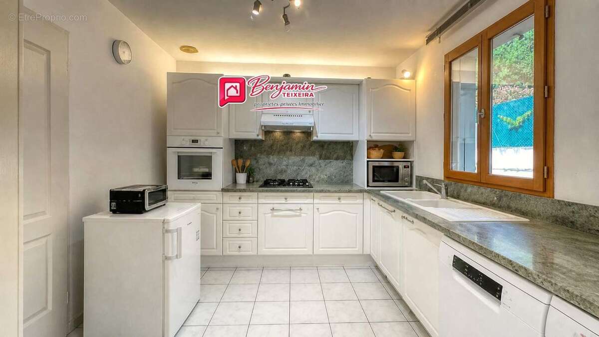 Maison à FREJUS