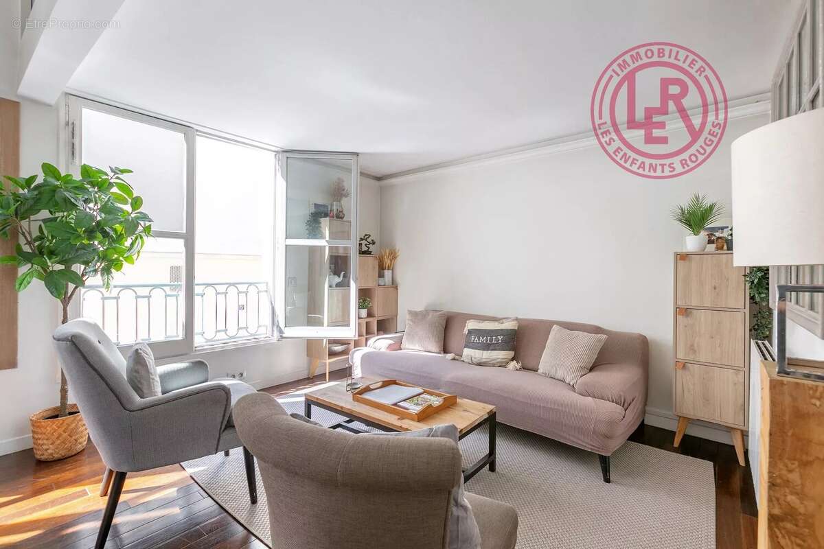 Appartement à PARIS-4E