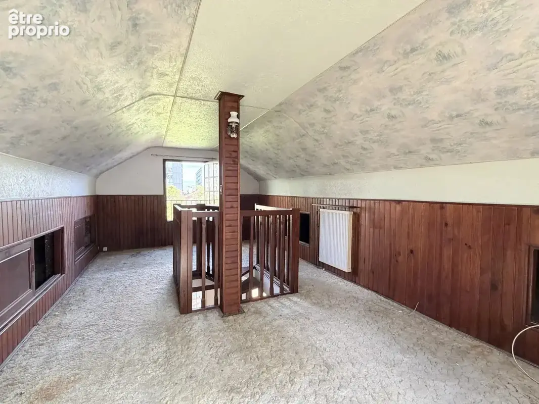 Une maison avec travaux en attente d'une nouvelle vie ! - photo 7