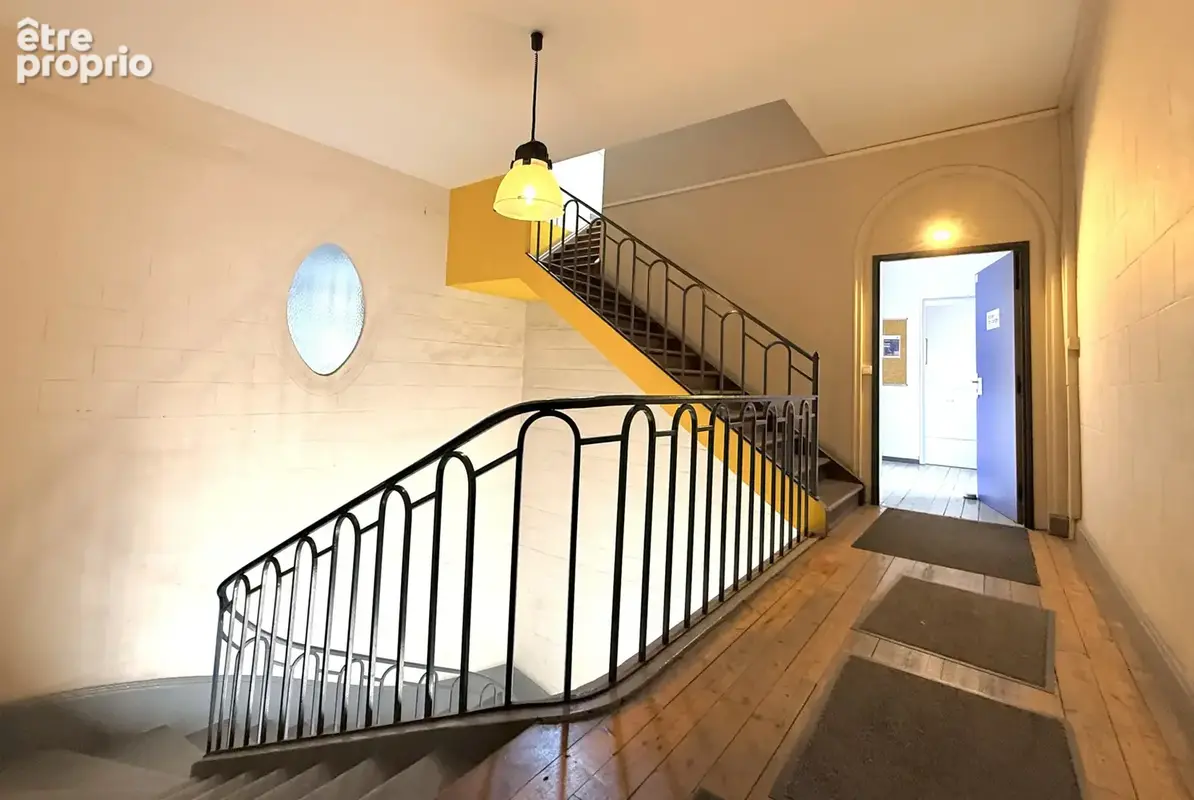 Marseille Euroméditerrannée - Immeuble loué - 984m2 - photo 3