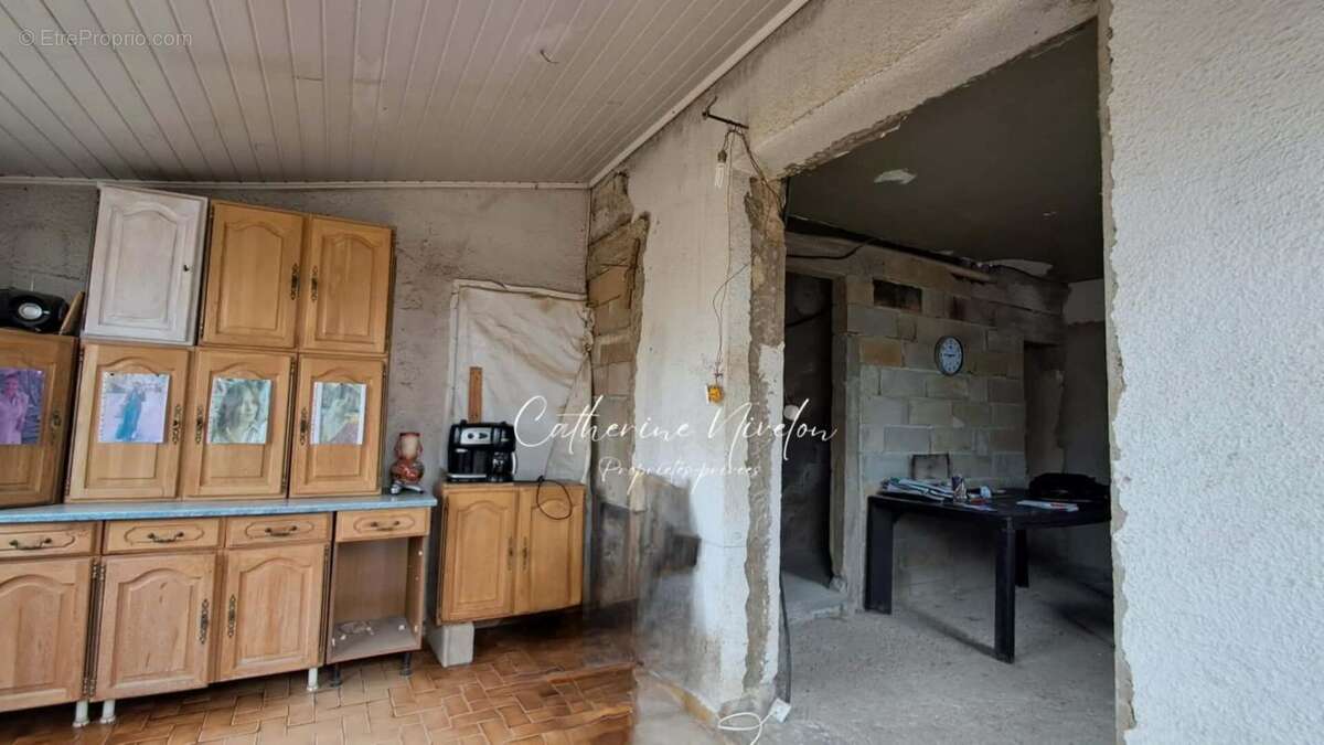 Maison à VILLENEUVE-LES-BEZIERS