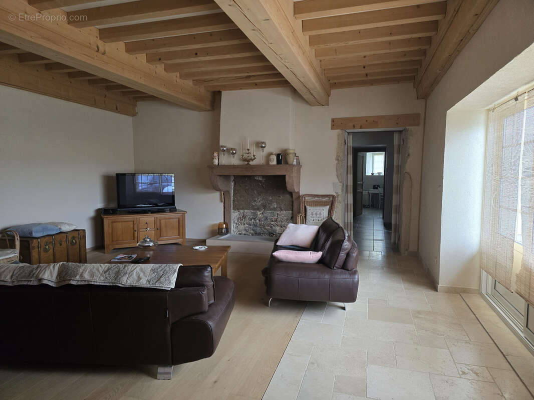 Maison à GRIEGES