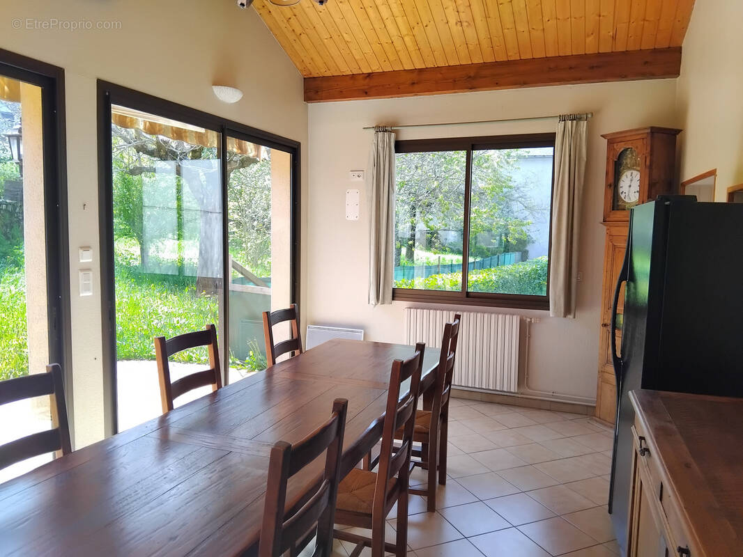 Maison à LACAUNE