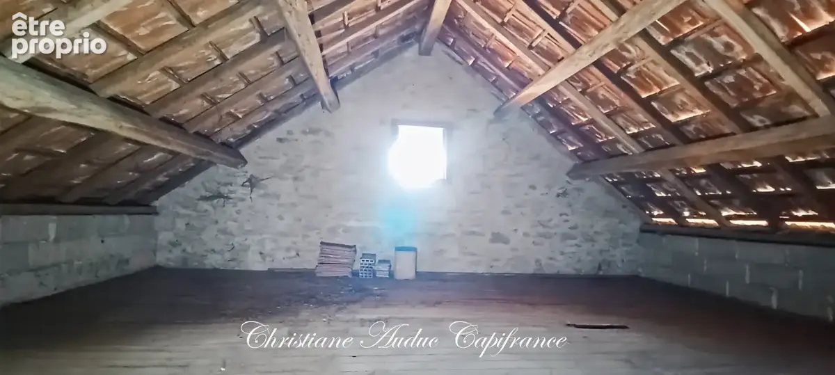 Vendenesse les Charolles, Au calme, maison en pierres et briques de 136 m², sur terrain de 854 m² - photo 12