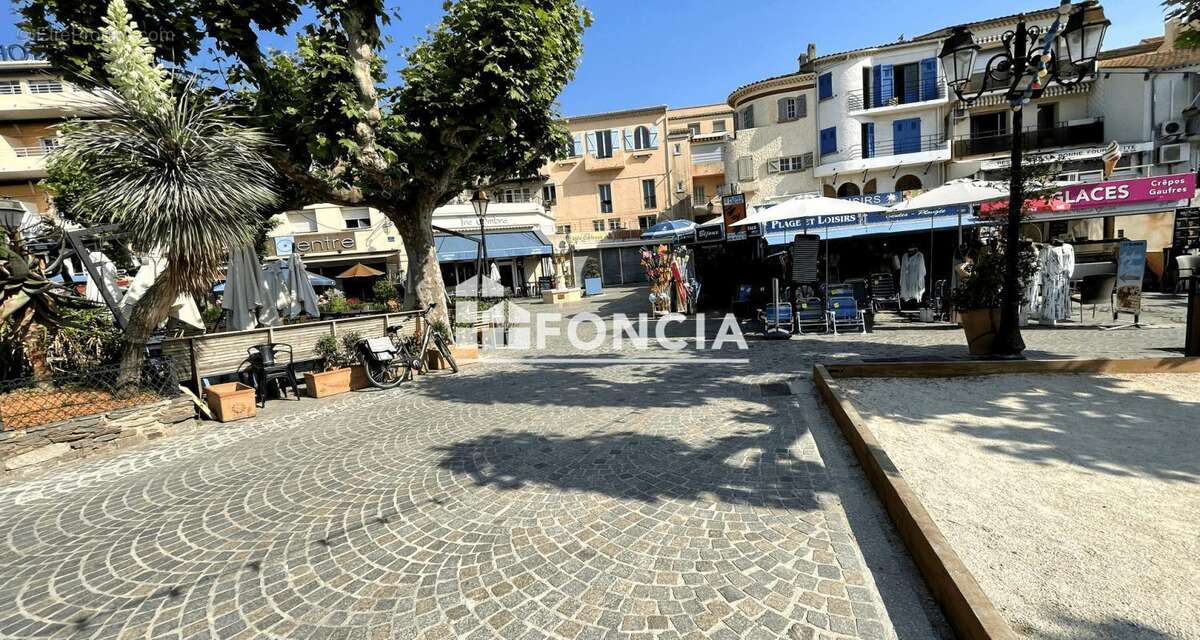 Appartement à LE LAVANDOU
