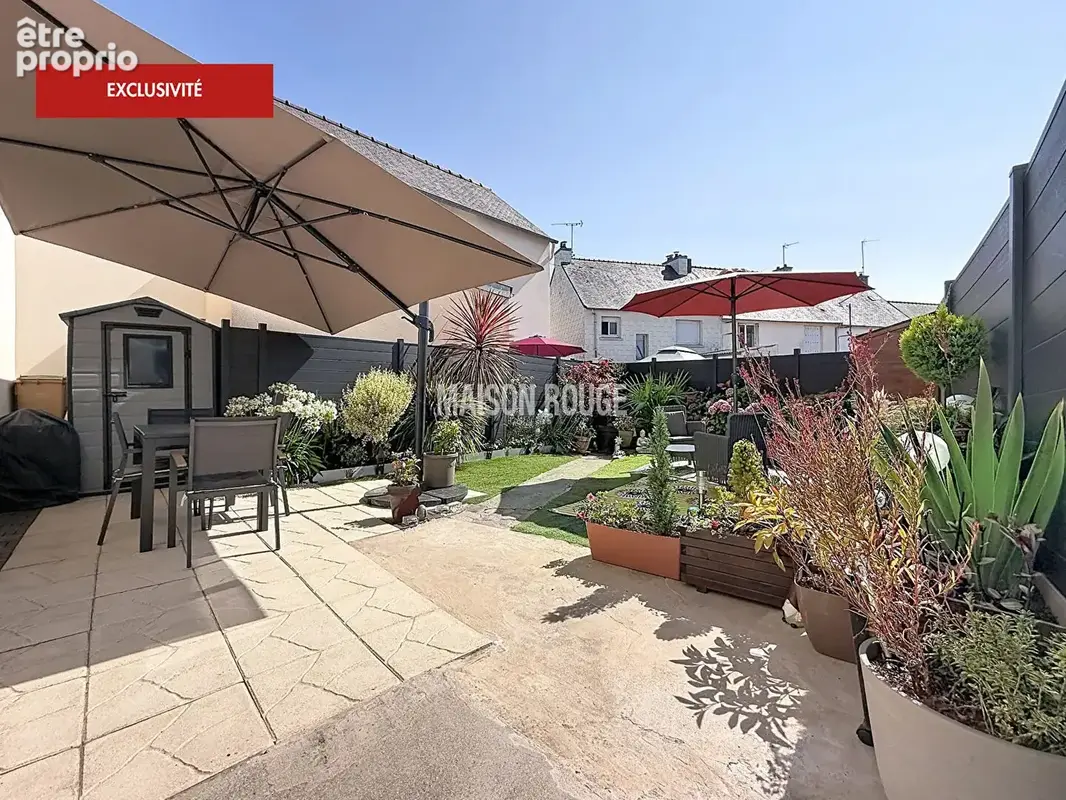 SAINT-BRIEUC - Maison rénovée avec soin - 4 chambres, vie de plain-pied et jardin intimiste - photo 15