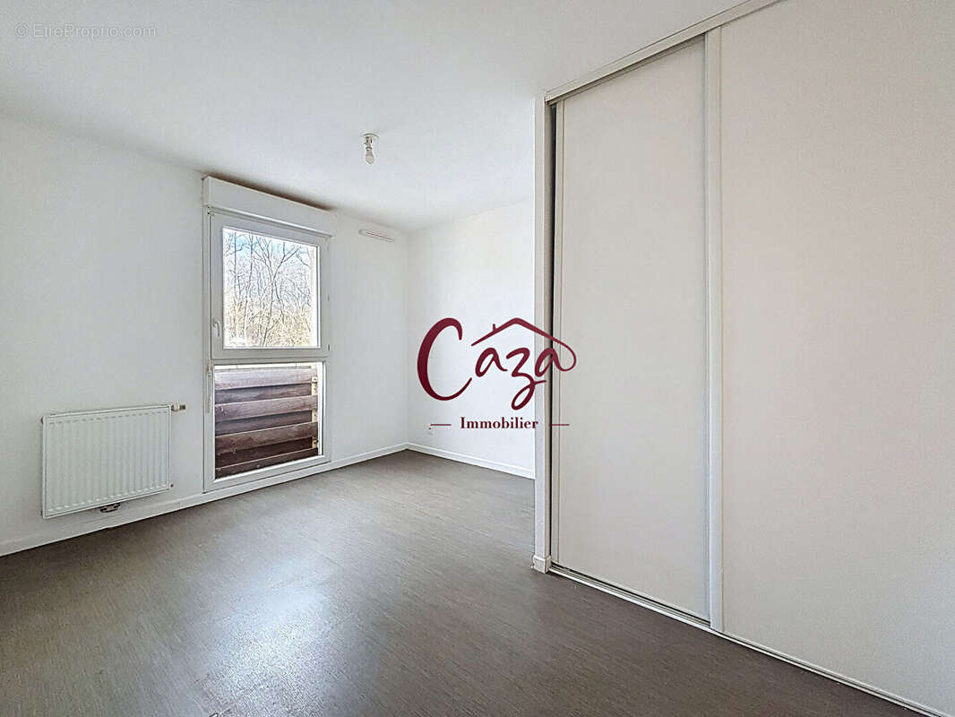 Appartement à FARGUES-SAINT-HILAIRE