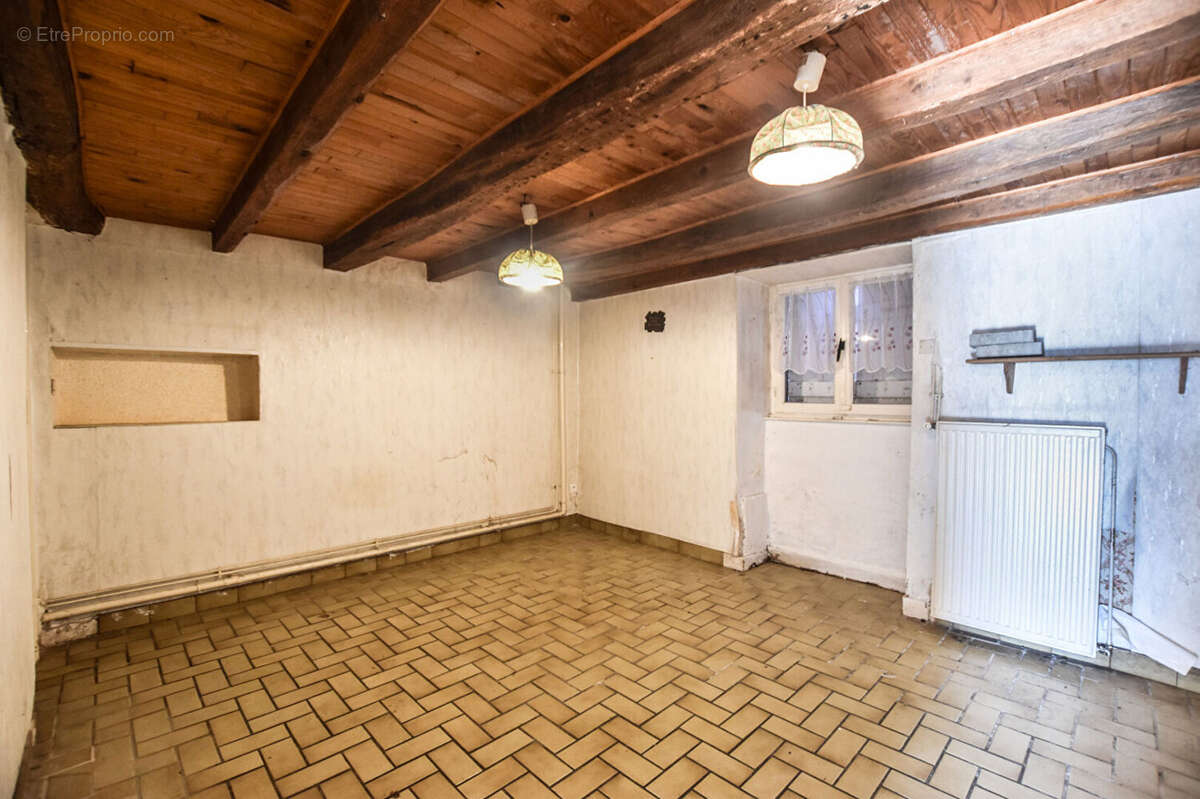 Maison à COULEVON