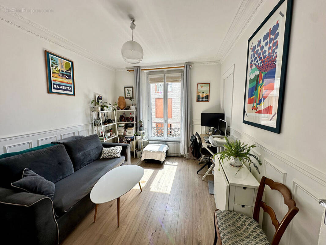Appartement à PARIS-20E