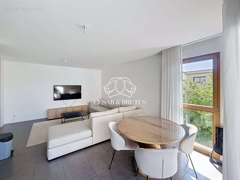Appartement à SAINT-PRIEST