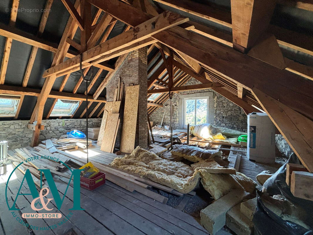 Appartement à CERVIERES