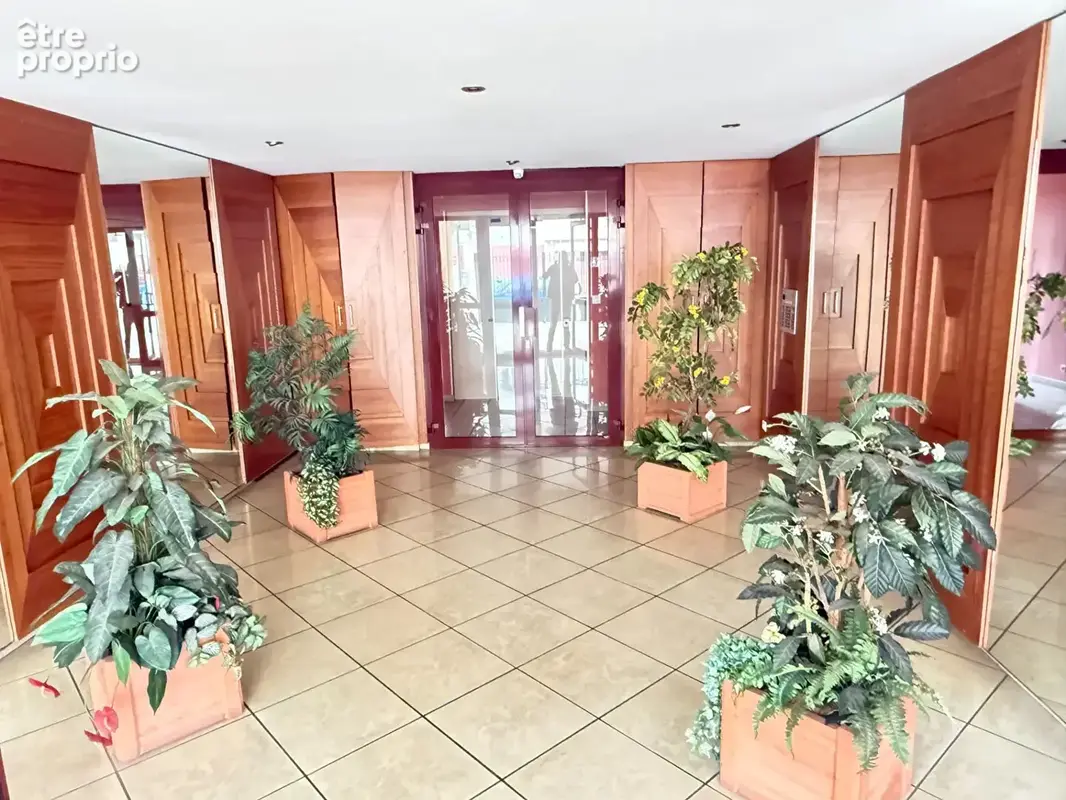 Laxou - Appartement 110,62 m² - 3 chambres - Terrasse - Piscine - Garage double - DPE C - photo 16