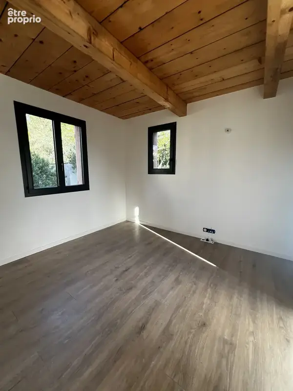 Superbe maison NEUVE de 170m2 -  5 chambres -  Ravissant jardin avec PISCINE - FRAIS NOTAIRES REDUITS. - photo 15