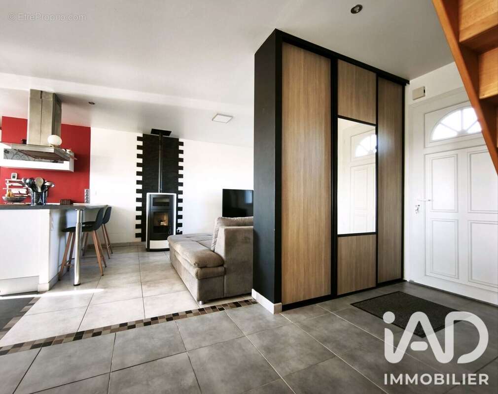 Maison 137 m² à Maubert-Fontaine  - photo 8
