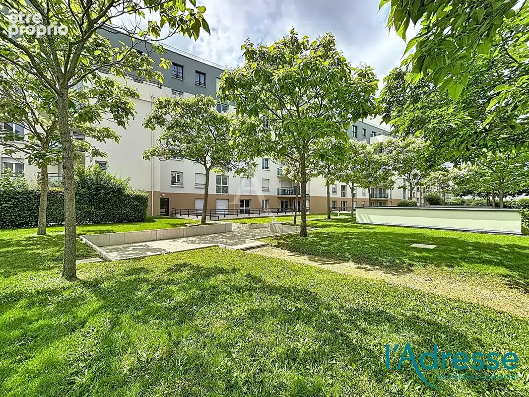 Appartement Laval 4 pièce(s) 90 m2 - photo 13