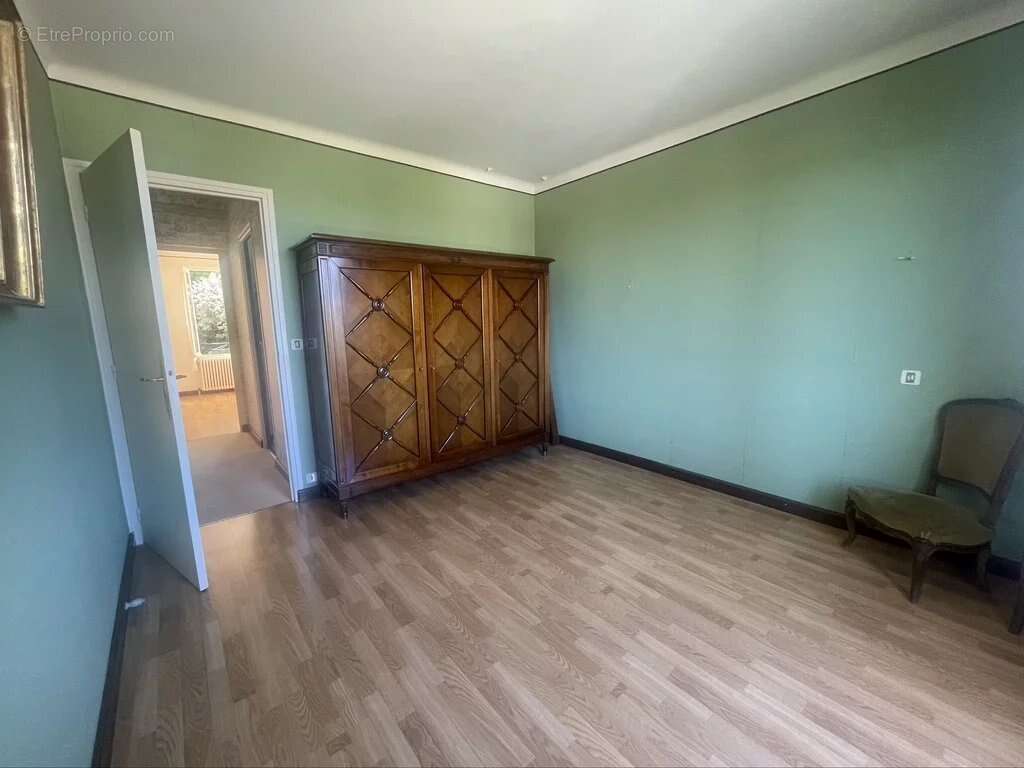 Maison à BAGNOLS-SUR-CEZE