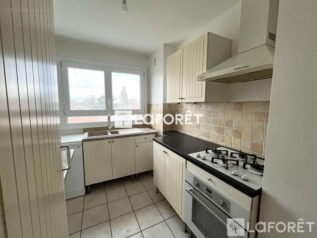 Appartement à LE PLESSIS-BOUCHARD