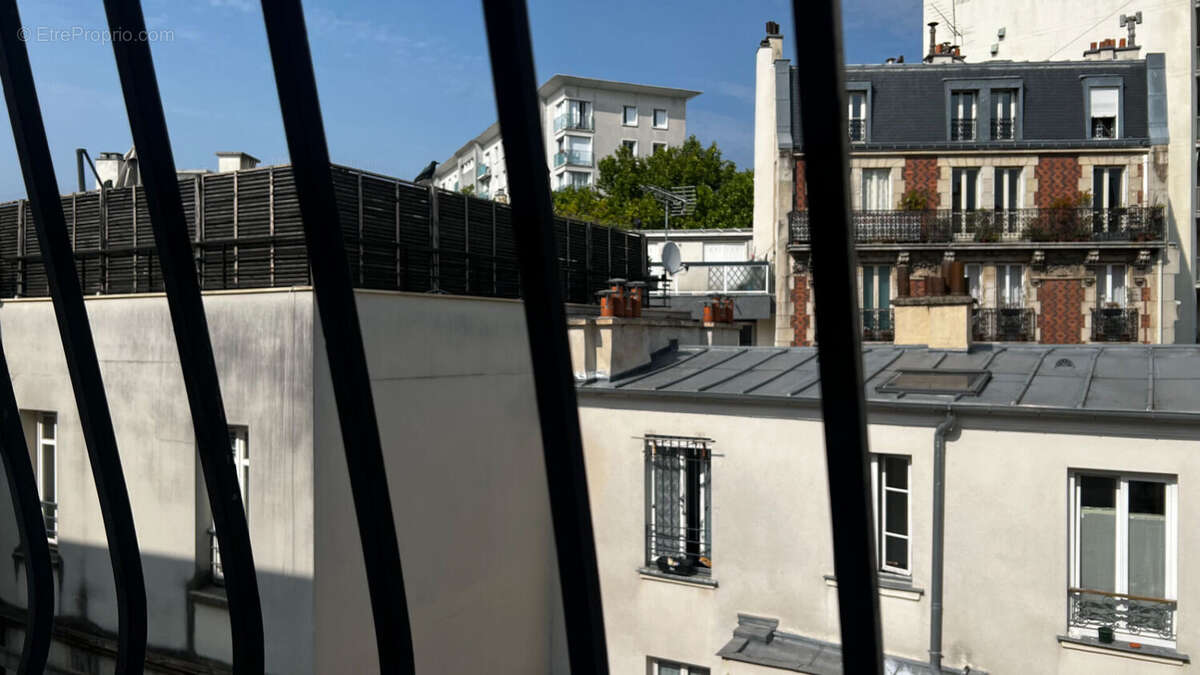 Appartement à PARIS-19E