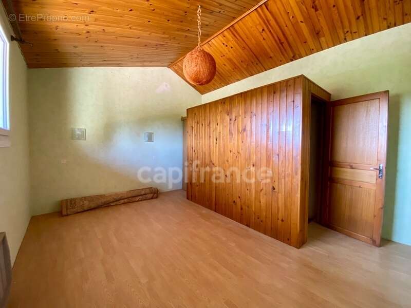 Dpt Gard (30), à vendre Proche Uzès 10mn, maison P4, grand terrain paysagé, piscinable de 1620m2 - photo 18
