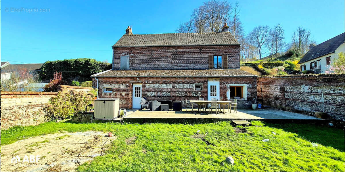 Maison à ARQUES-LA-BATAILLE