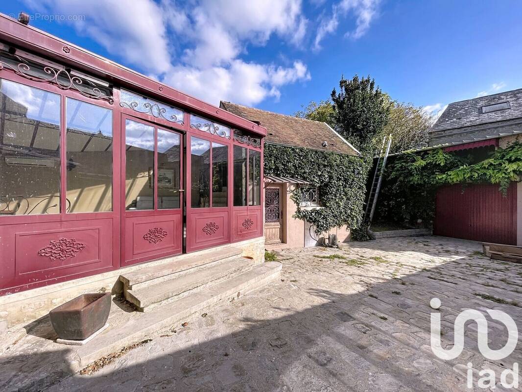 Photo 1 - Maison à LA CHAPELLE-LA-REINE