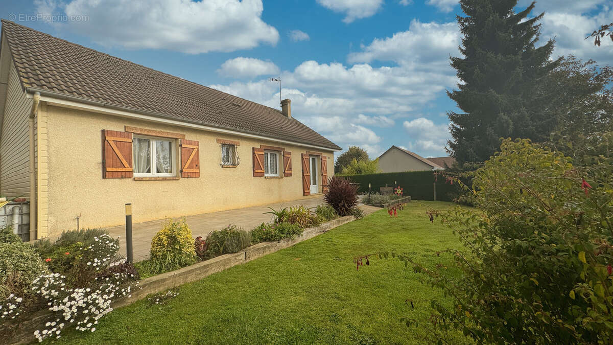 Maison à BEUZEVILLE