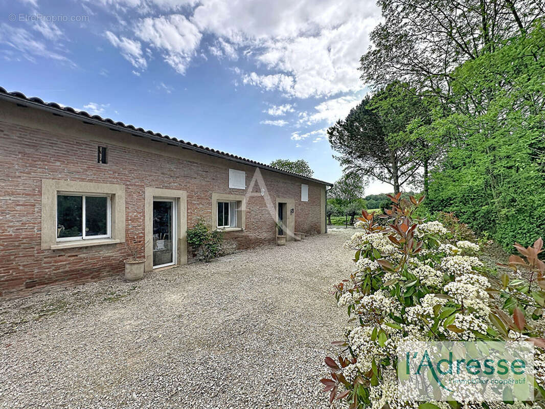 Maison à REBIGUE