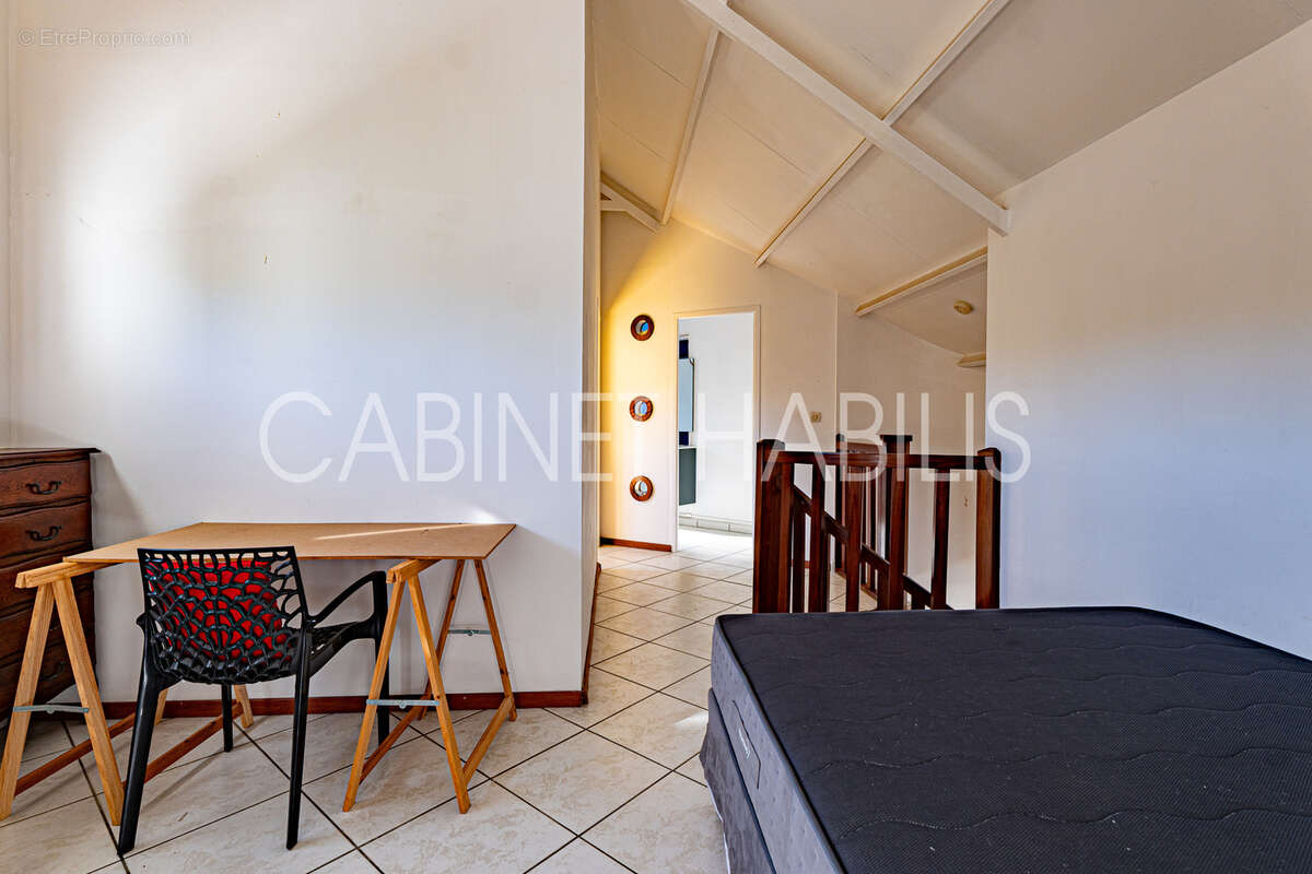 A vendre -  villa f6 de 206.45 m2 environ - saint joseph - 455 000 € - photo 21