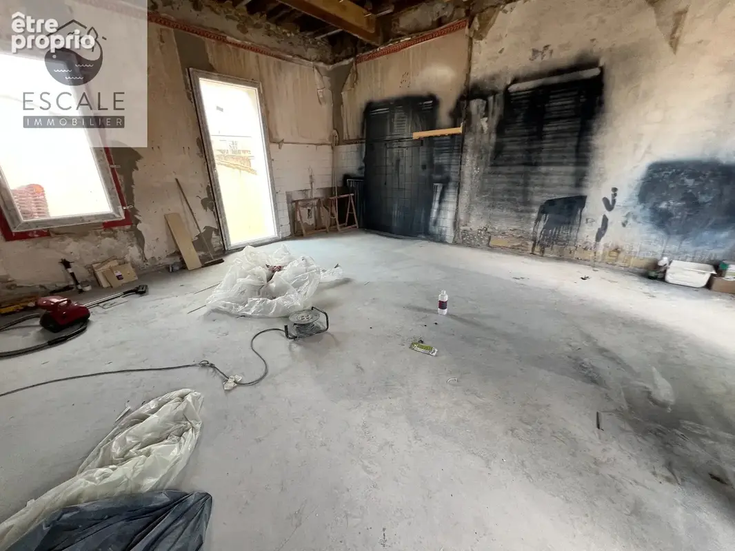 Vente t2 en plateau avec possibilite marche de travaux quartier ile sud a sete - photo 5