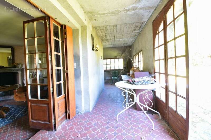 EXCLUSIVITE / Propriété rare / 63160 Glaine Montaigut - photo 12