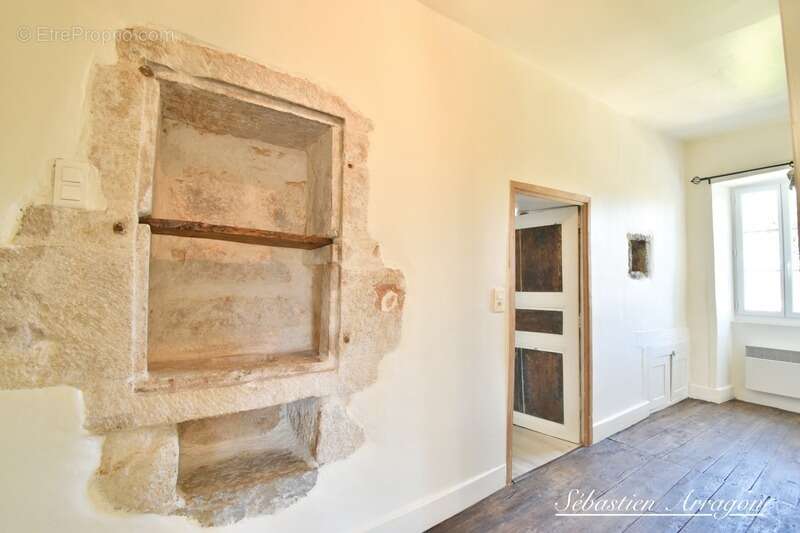 Maison à FONTANES-DU-CAUSSE