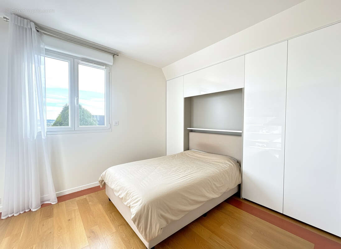 Maison à CHENNEVIERES-SUR-MARNE