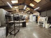 Commerce à COMPS-SUR-ARTUBY