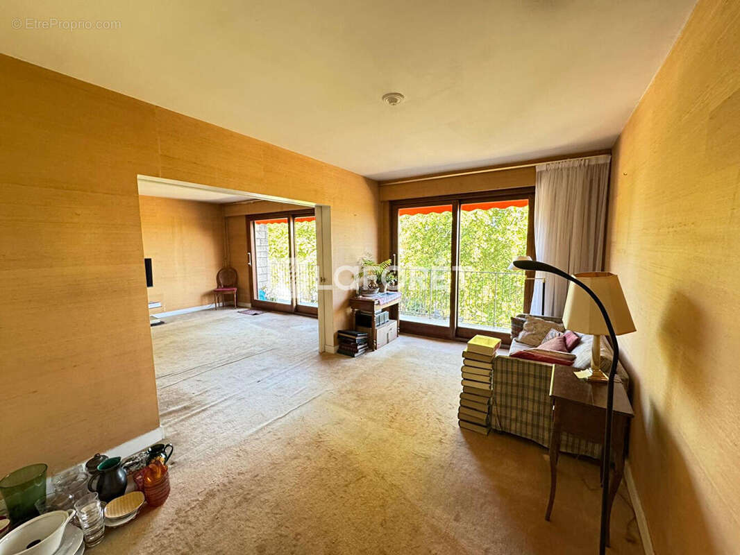 Appartement à JUVISY-SUR-ORGE