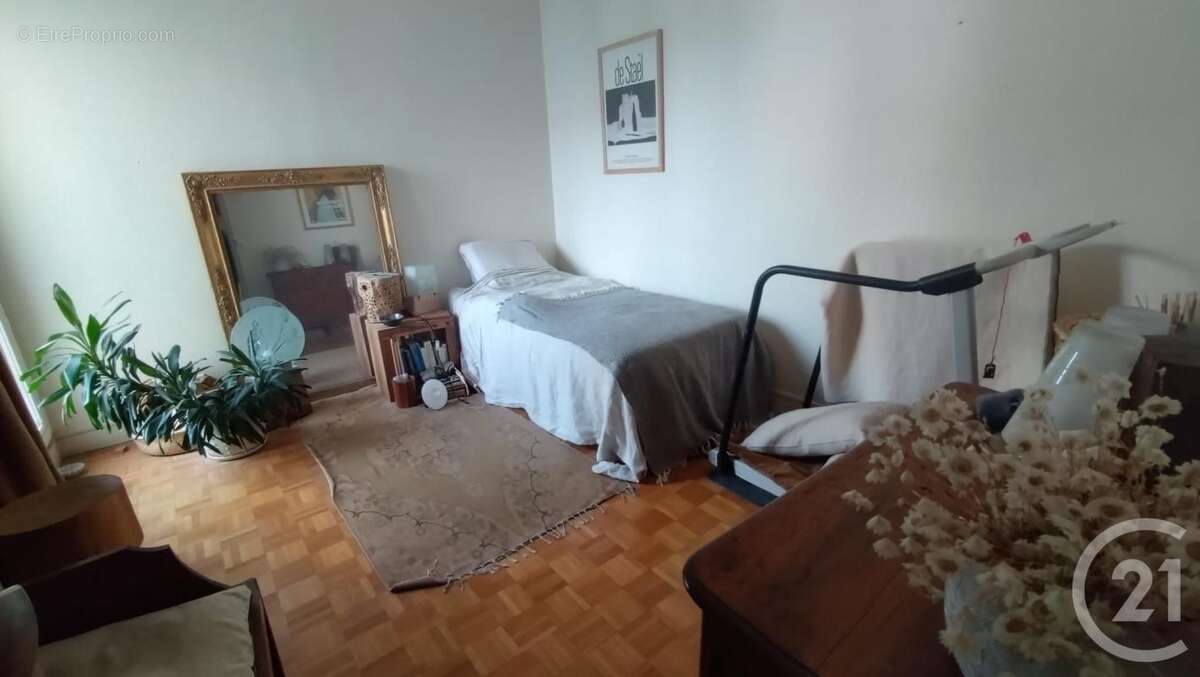 Appartement à FONTENAY-SOUS-BOIS